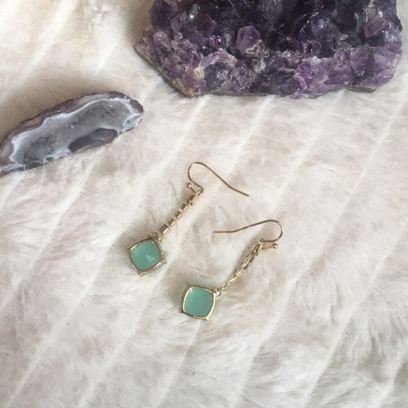 Teal and Green Dangling Earrings - Picture 2 of 3